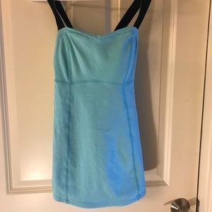 Lululemon Blue crisscross Tank size 6